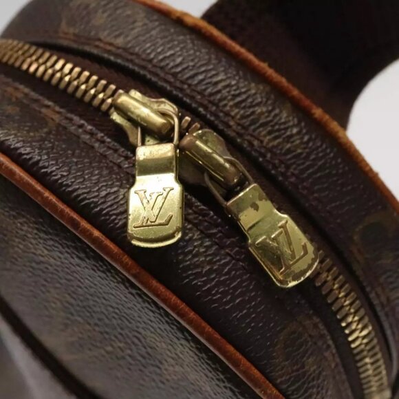 LOUIS VUITTON Monogram Pochette Gange Shoulder Bag - Picture 6 of 16